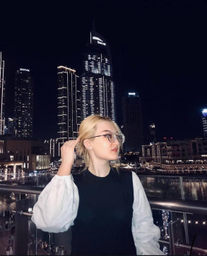 Dd Dd, 27, United Kingdom
