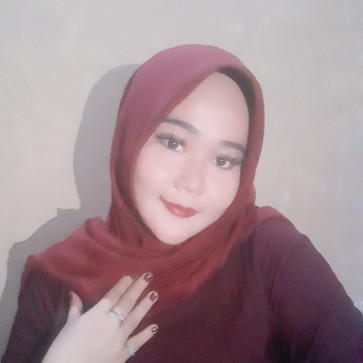 Gita, 26, Indonesia