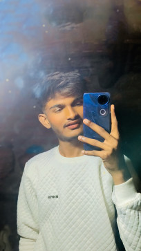 Sujal Dindor, 18, India