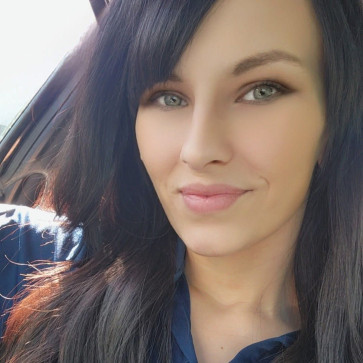 Jennifer, 25, United States