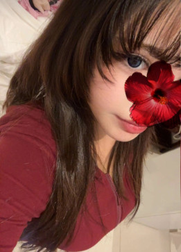 LinaAl-Qahtani, 22, Saudi Arabia