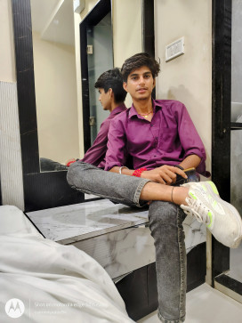 Raviyadav, 24, India