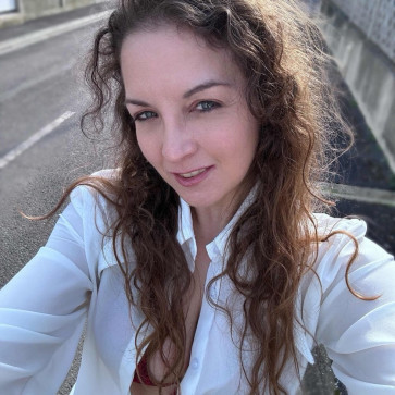 Kate, 29, United States
