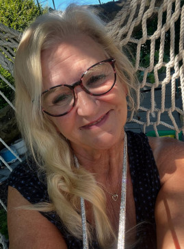 Jenny, 47, United States