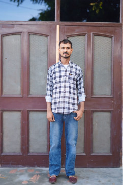Jani, 20, India