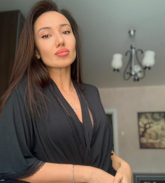 Pamella, 36, United States