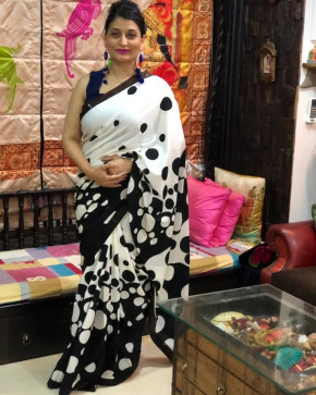 Sheela, 43, India