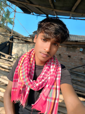 Sujit Das, 20, India