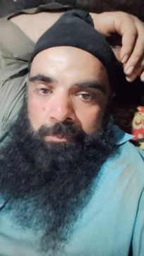 Ihsan, 40, Pakistan