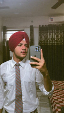 Gurnoor, 20, India
