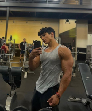 Saber Tk, 26, United States