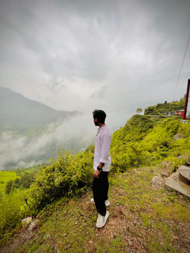 Alone, 20, India