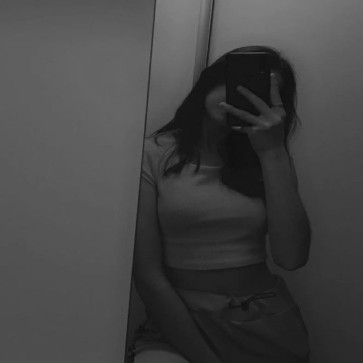 Sara, 19, Portugal