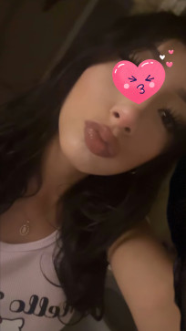 Latina Mommy, 19, United States