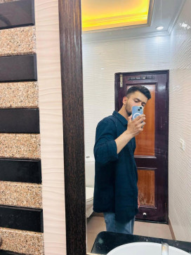Dhruv, 20, India