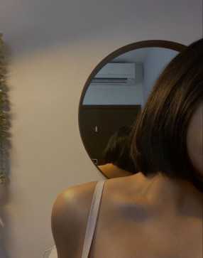 Diana, 19, Philippines