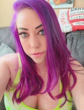 Maddie Casey, 32, United States
