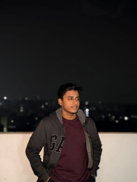 Ariyan, 20, United States