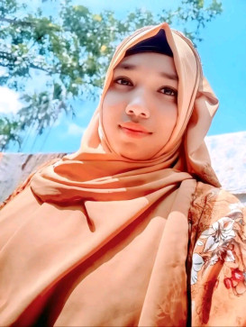 Puja, 22, Bangladesh
