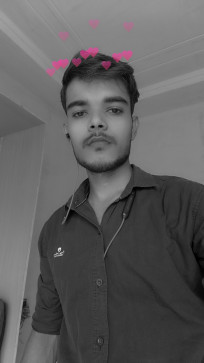 Robins, 22, India