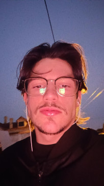 Simothy, 24, Portugal