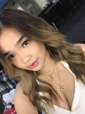 Sarah Santos, 21, United States