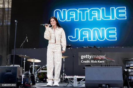 Lilly, 18, United States