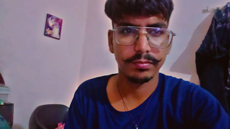 Harbachan, 19, United States