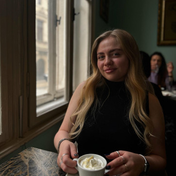 Rebecca, 28, United States