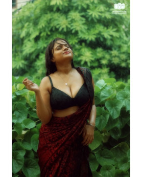 Neha, 26, India