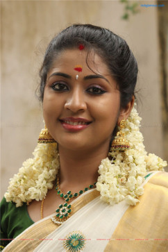 Vimm, 32, India