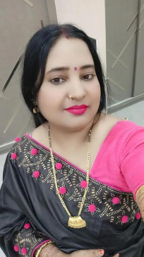 Sunita Pandit, 40, India