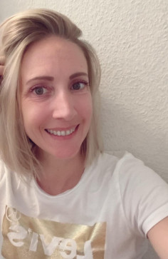 Nahomie, 30, France