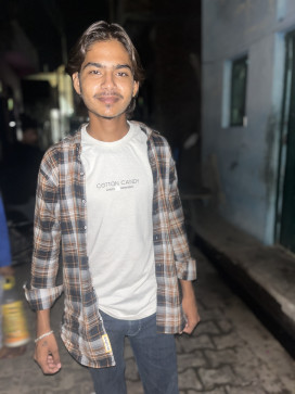 Akash Kohli, 18, India