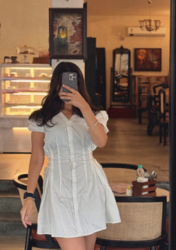 Nisha, 20, India