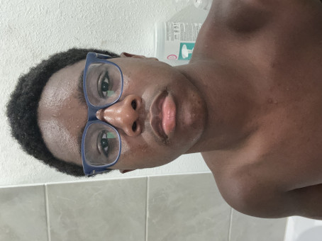 Ton, 18, United States