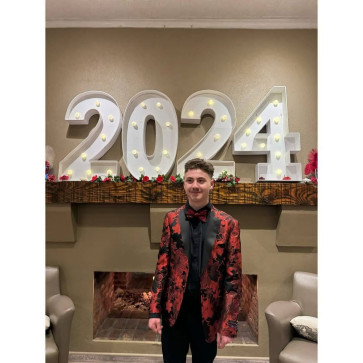 Noah, 19, United States
