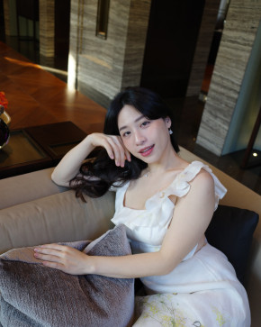 Lee, 36, United States