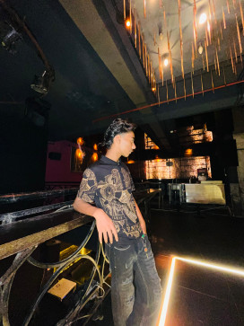 Honey, 19, India