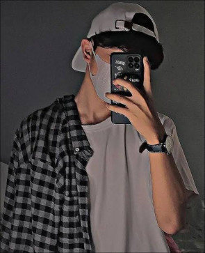 Taha, 20, India