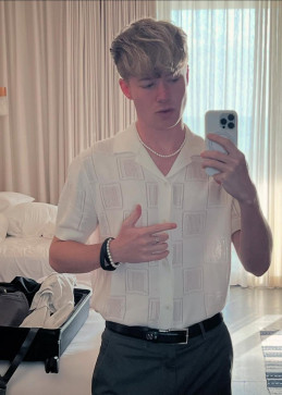 , 18, United States