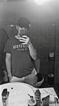 Jano, 21, Spain