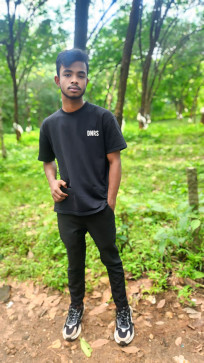 Nizam Uddin, 18, India