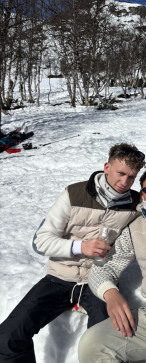 Alex, 27, United States