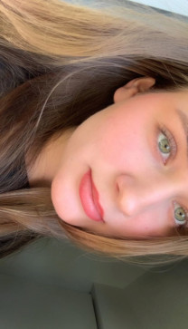 Adelaaa Tmg, 18, Romania