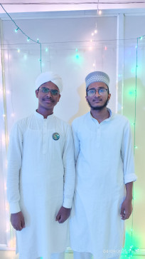 Mambu, 19, India