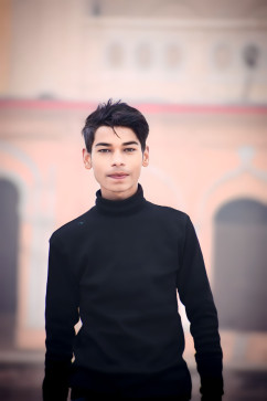 Kartik, 19, India