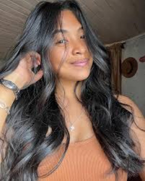 Louane, 28, France
