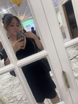 Annie Dyers, 18, United States