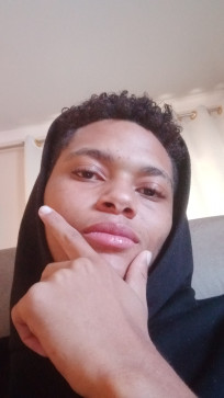 Cj, 19, Namibia